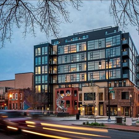 Pure Voyage Shaw Aparthotel Washington Bagian luar foto
