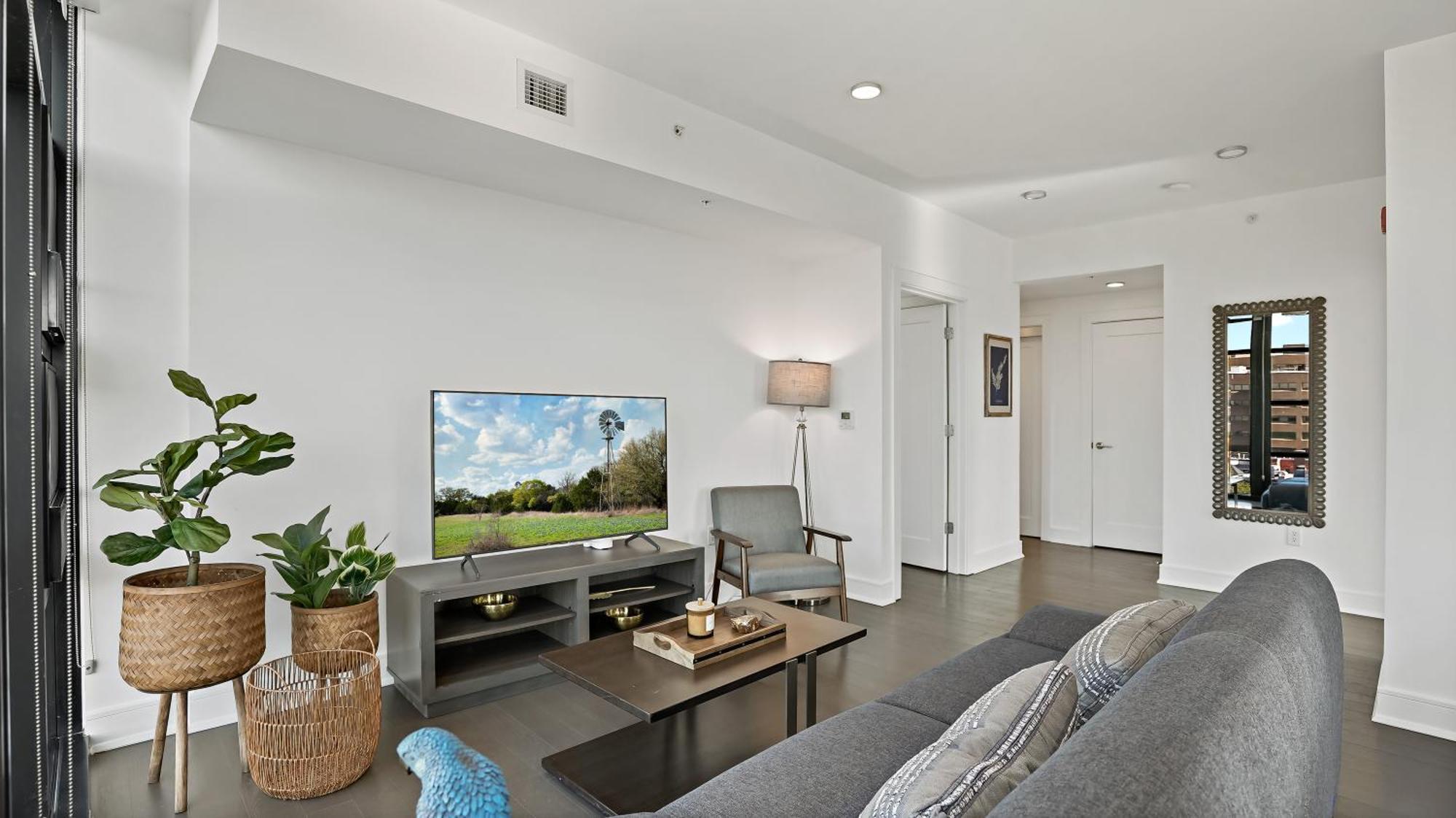 Pure Voyage Shaw Aparthotel Washington Bagian luar foto