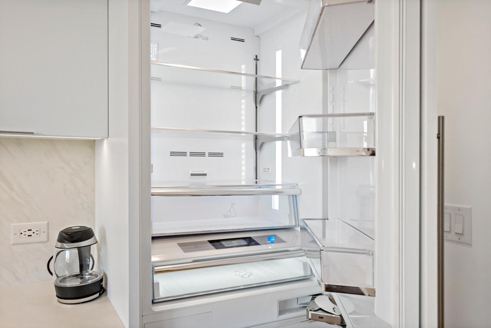 Pure Voyage Shaw Aparthotel Washington Bagian luar foto