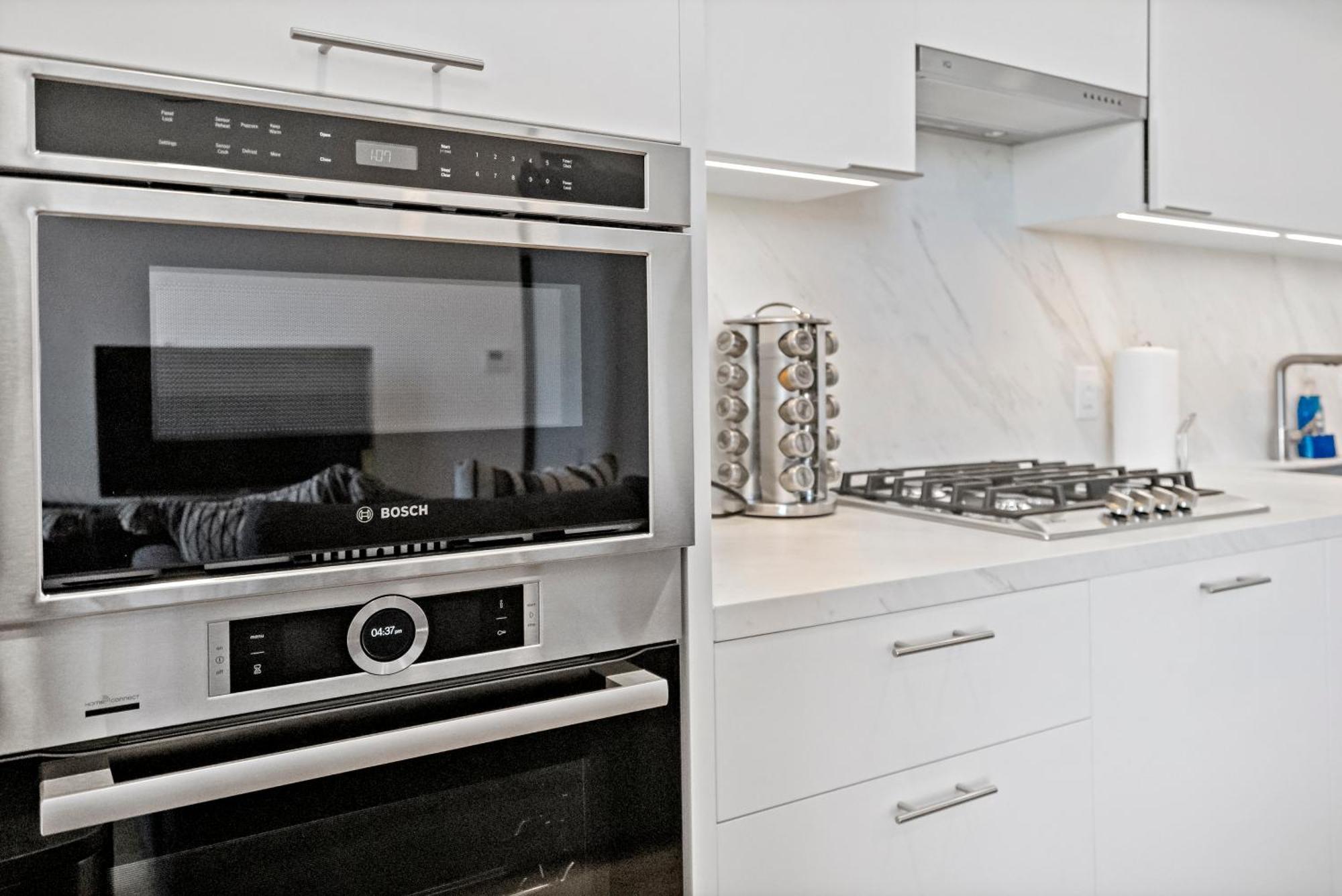 Pure Voyage Shaw Aparthotel Washington Bagian luar foto
